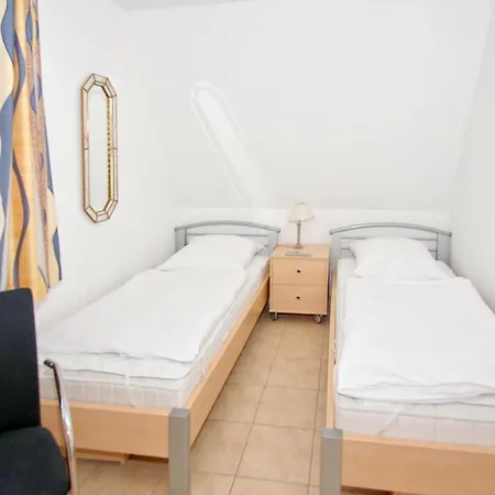 Hafenhaeuser Wiek Ferienwohnung 15 * Wiek auf Rügen